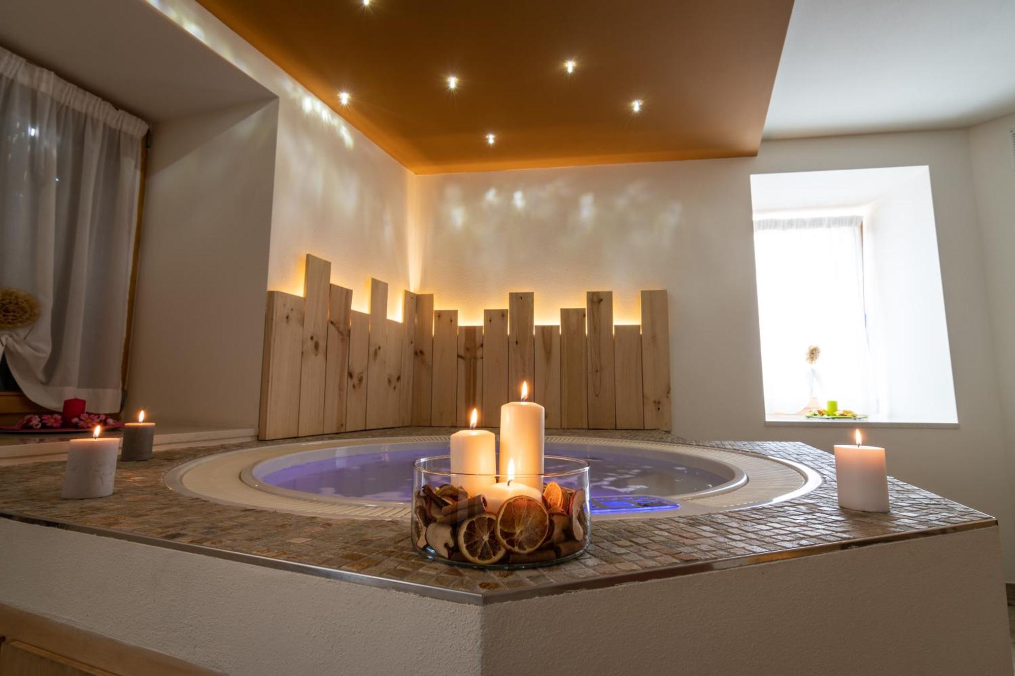 Aparthotel Dolomites Living&Relax Commezzadura Kültér fotó