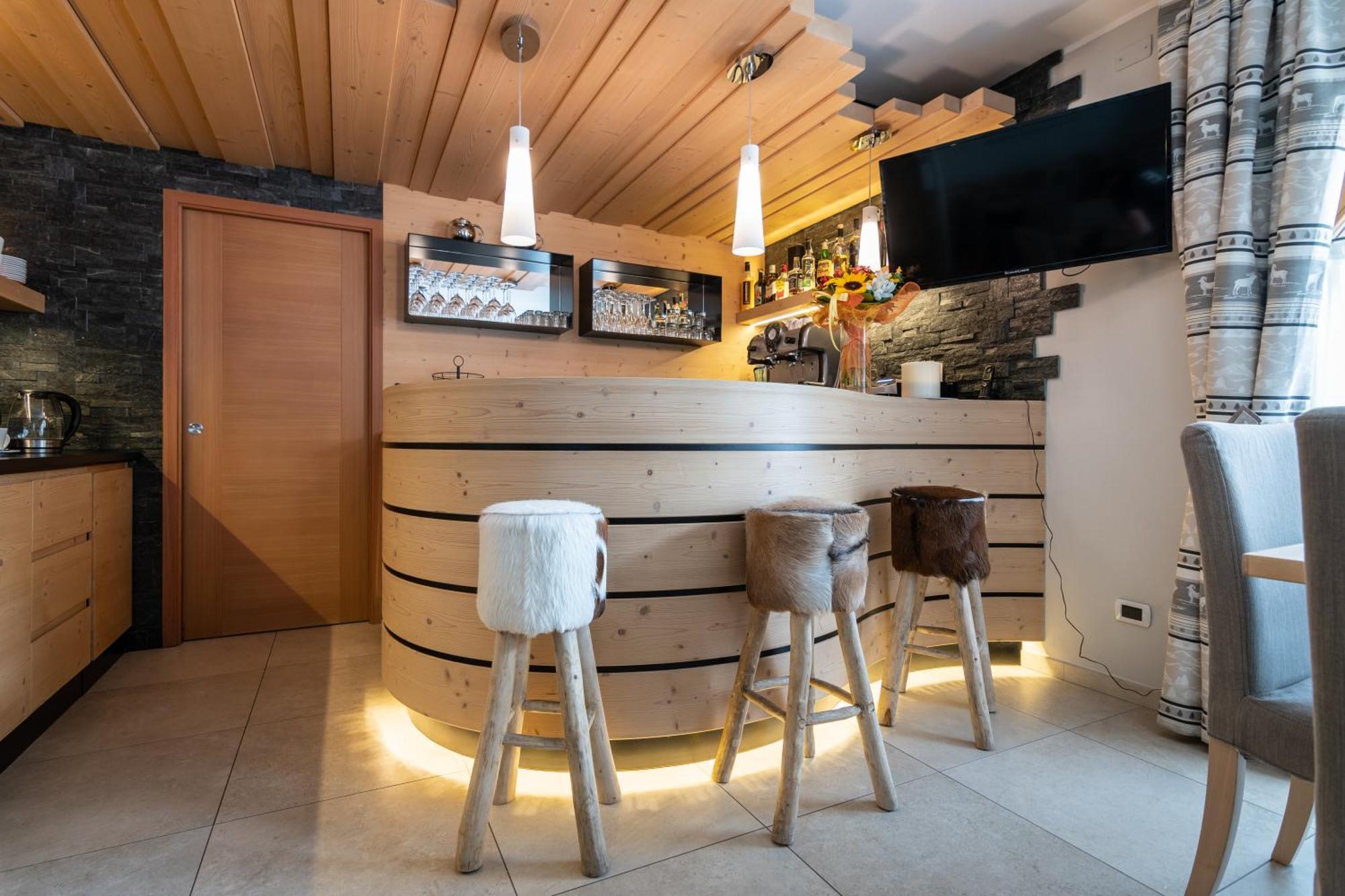 Aparthotel Dolomites Living&Relax Commezzadura Kültér fotó