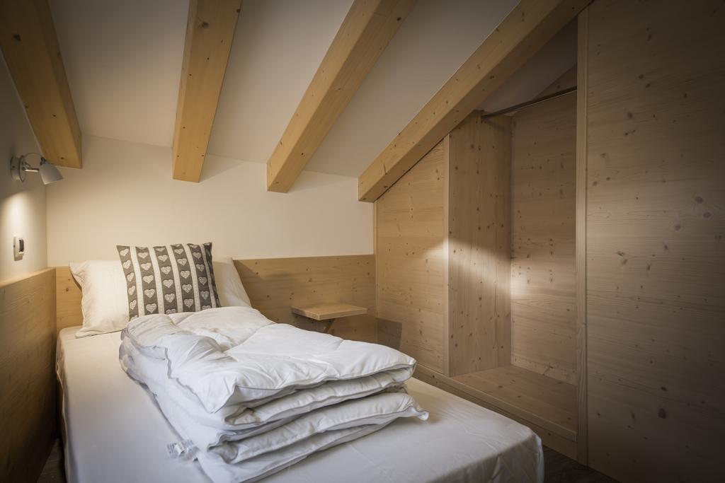 Aparthotel Dolomites Living&Relax Commezzadura Szoba fotó