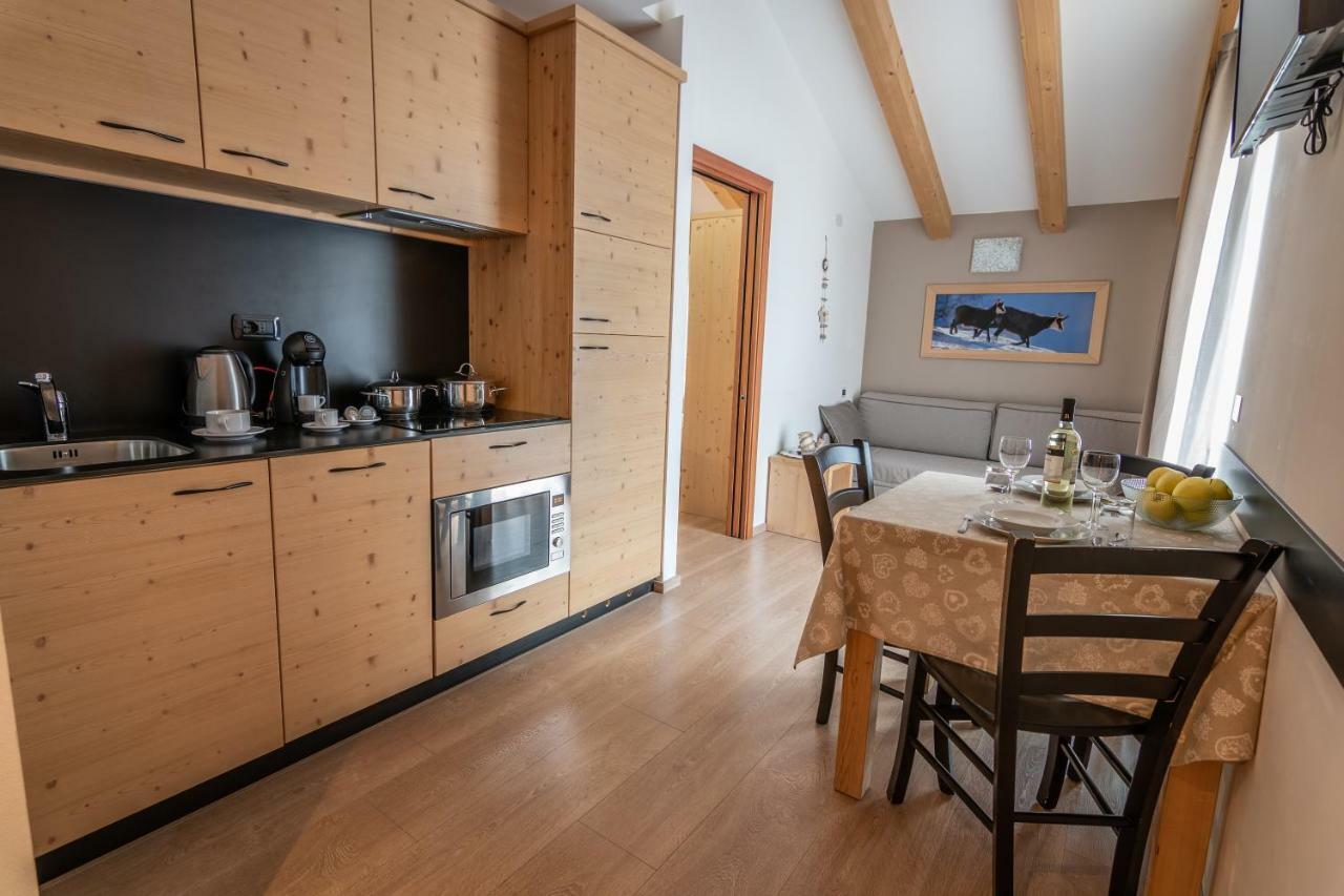Aparthotel Dolomites Living&Relax Commezzadura Kültér fotó